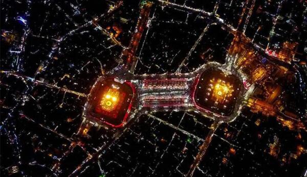 عکس از بین الحرمین در شب