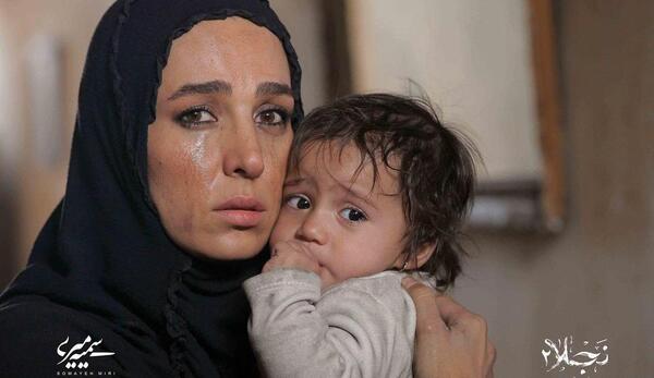 عکس بچه بغل مادر