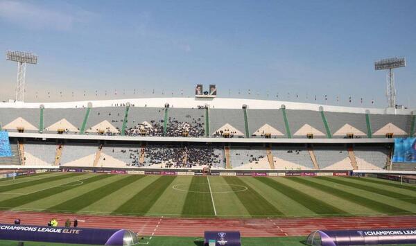 عکس ورزشگاه ازادی بازی استقلال و النصر