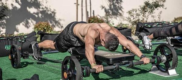 عکس ورزش قد بلندی