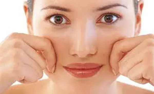عکس ورزش برای چاقی صورت