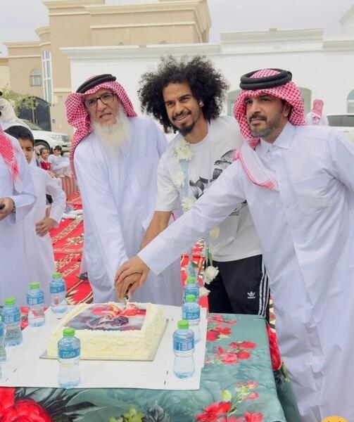 عکس بازیکن قطر اکرم عفیف