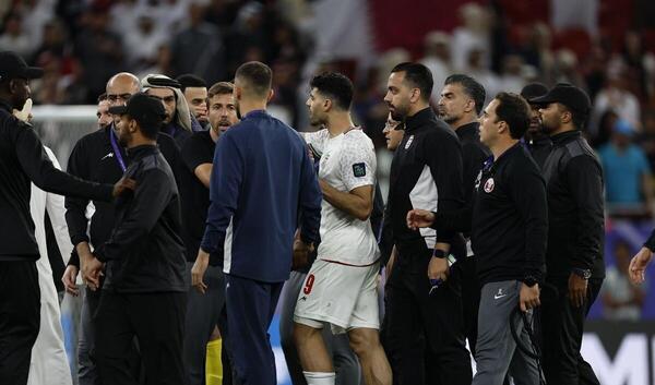 عکس بازی ایران با قطر