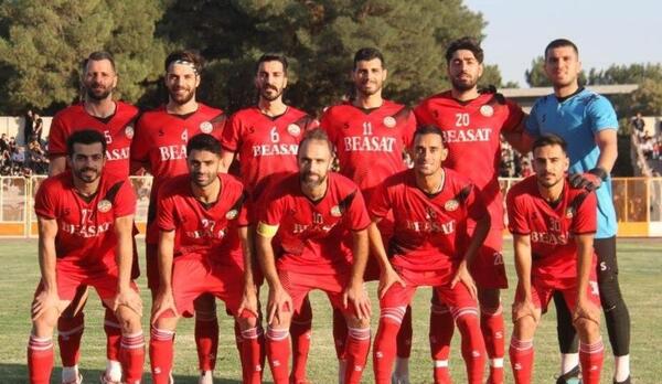 عکس ورزشگاه بعثت کرمانشاه