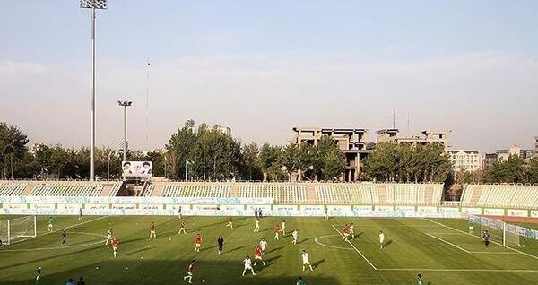 عکس از ورزشگاه دستگردی تهران