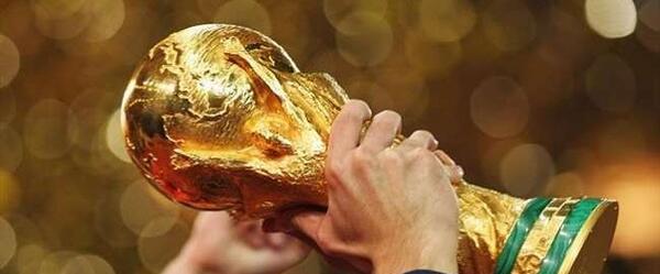 عکس کاپ قهرمانی جام جهانی