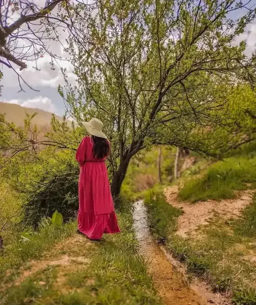 عکس دختر معمولی ایرانی 14 ساله