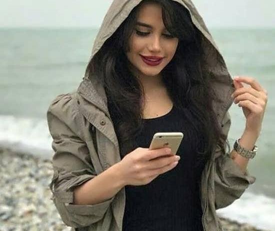 عکس دختر سلفی فیک