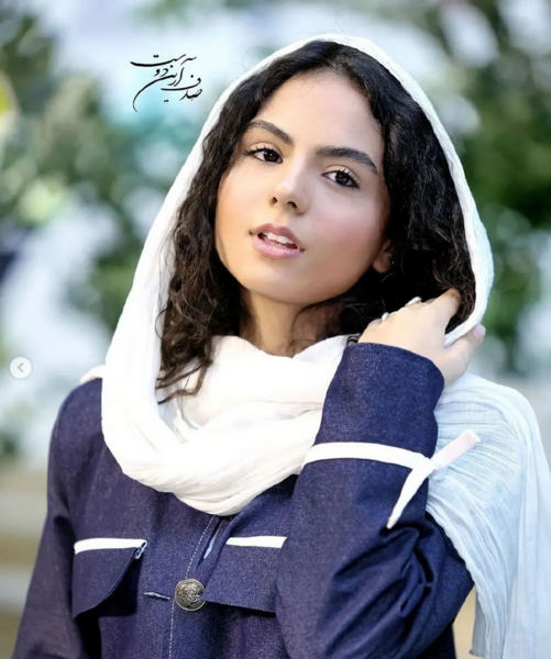 عکس دختر زیبا ایرانی ۱۹ ساله