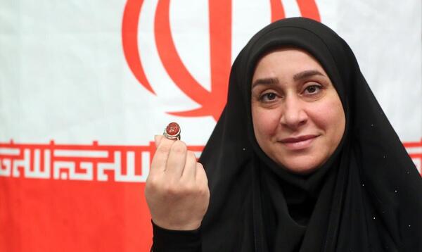 عکس دختر رهبر انقلاب
