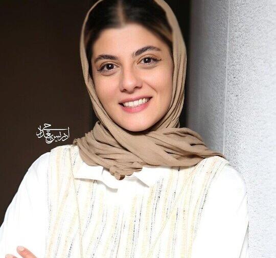 عکس دختر مهسا در جوکر