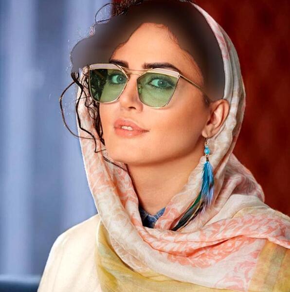 عکس دختر تهرانی با عینک دودی