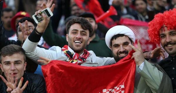 عکس طرفدار های پرسپولیس