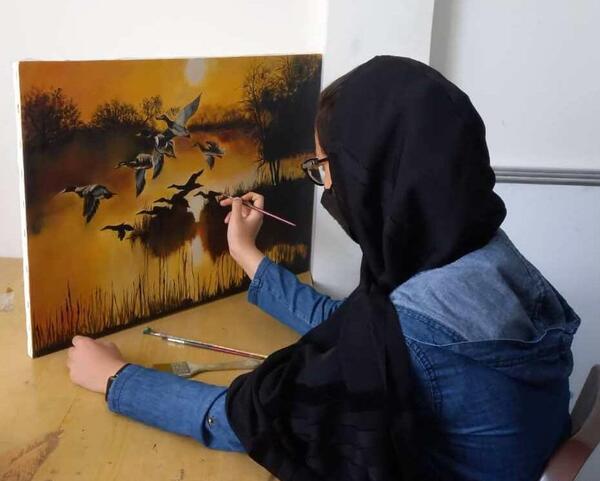 عکس نقاشی خانم پلیس