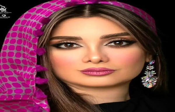 عکس خانم پیری