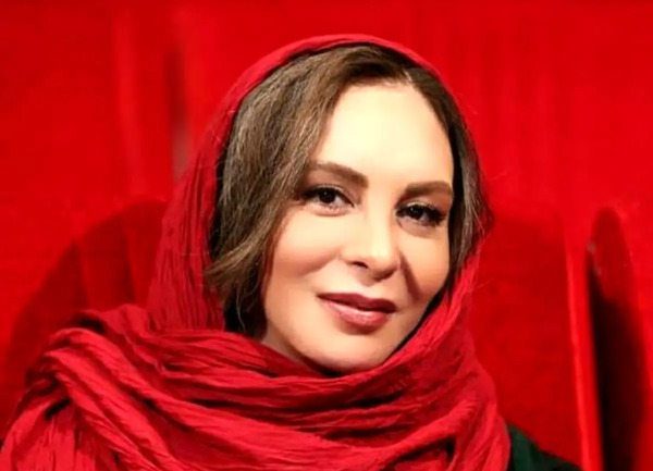 عکس خانم خسته نباشید خداحافظ