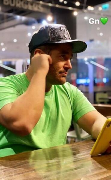عکس جدید از رضا گلزار