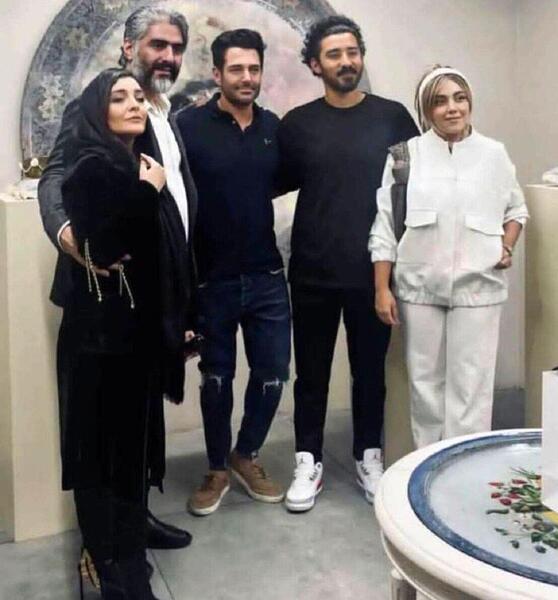 عکس های محمد رضا گلزار با همسرش