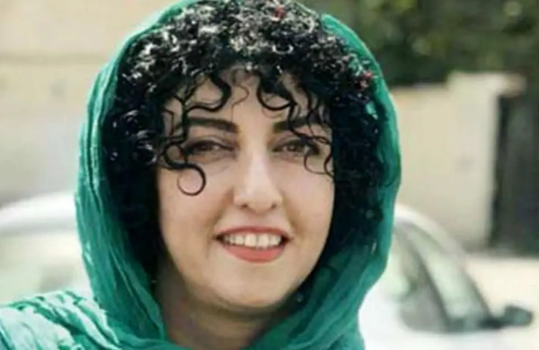 عکس وکیل خانم نرگس نادری