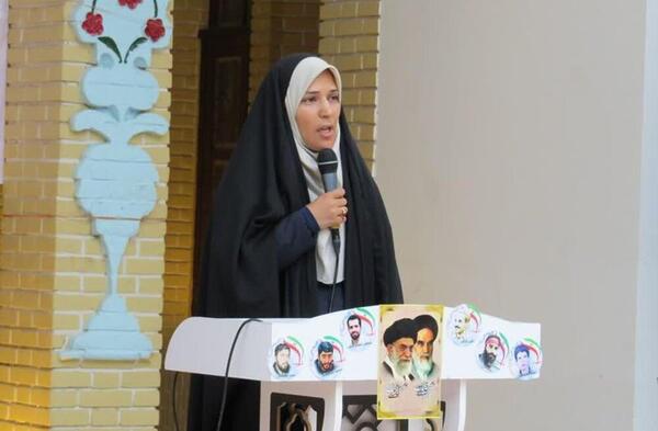 عکس خانم معلم چادری