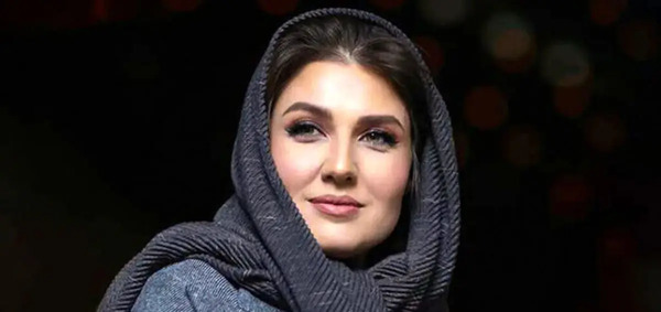 عکس خانم گلوریا