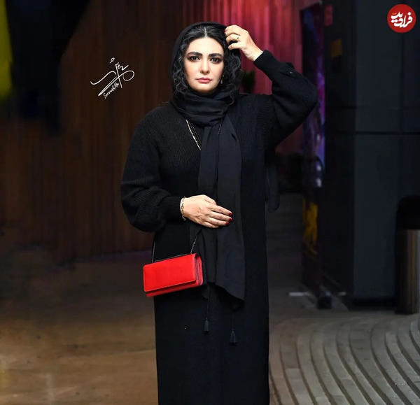 عکس خانم فدوی در پایتخت
