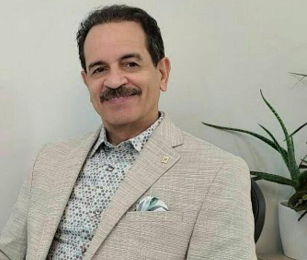 عکس معلم خانم طاهری