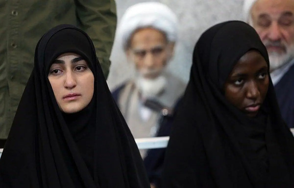 عکس خانم سردار سلیمانی