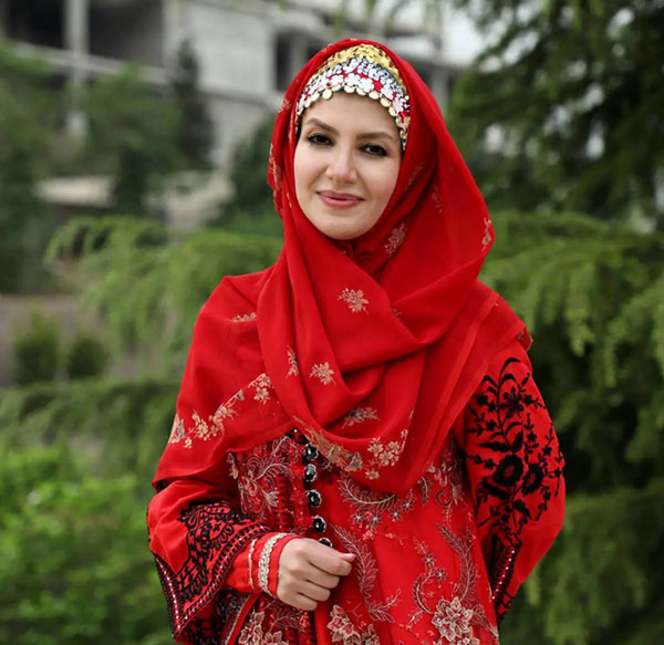 عکس خانم ملیکا زارعی
