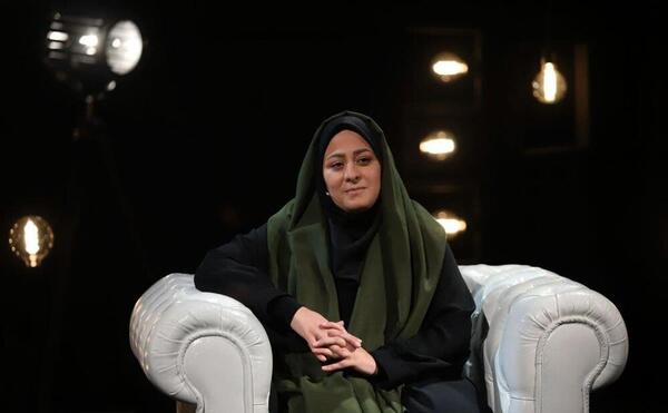 عکس معلم خانم زارعی