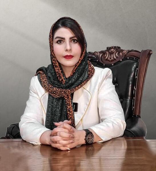 عکس معلم خانم زارعی