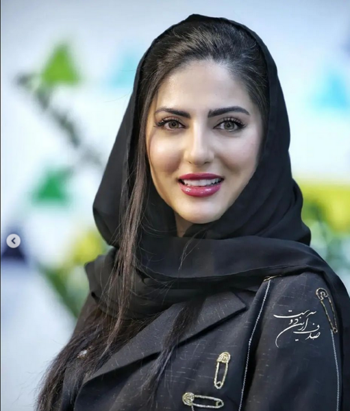 عکس خانم های خوشتیپ
