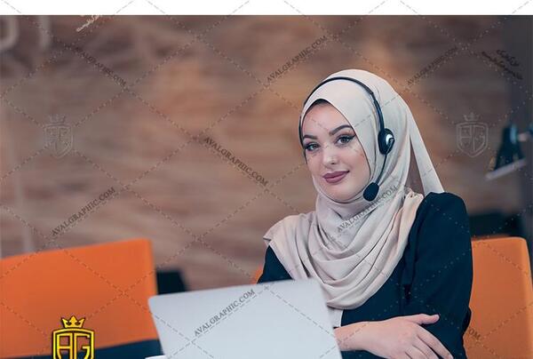 عکس خانم دکتر با حجاب