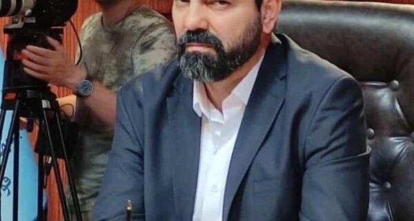 عکس آقای قاضی در فیلم آقای قاضی