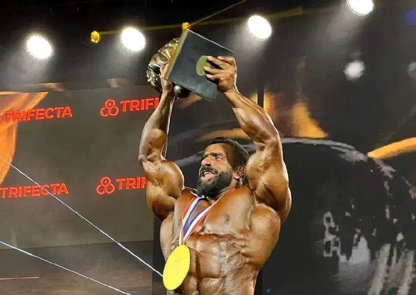 عکس آقای چوپان