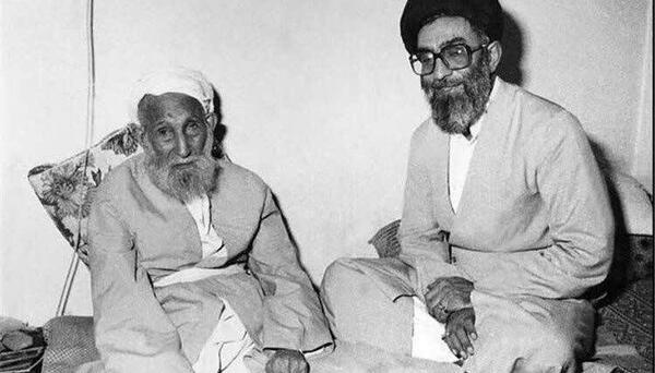 عکس آقای خامنه ای بدون عمامه