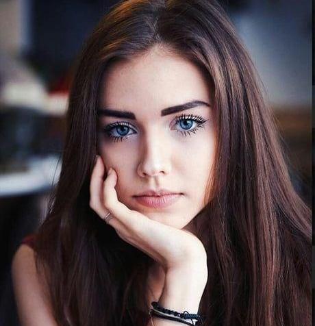 عکس کیوت و بامزه دختر