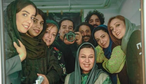عکس گیتی قاسمی و دخترش