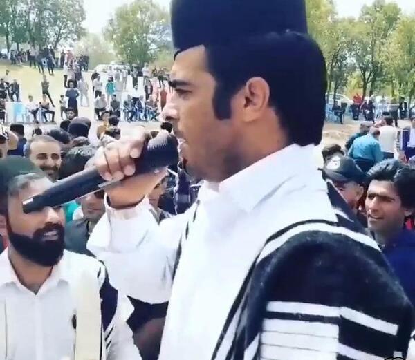 عکس پروفایل قاسم فاضلی