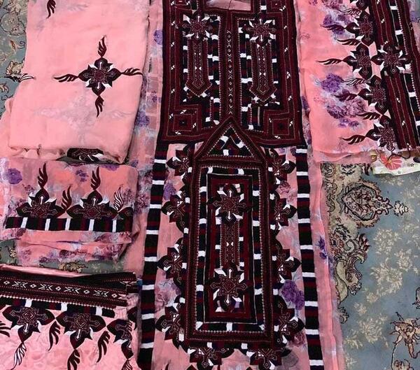 عکس تپه لباس بلوچی کرونا