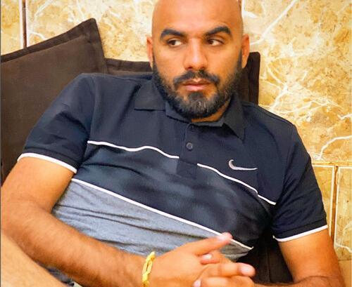 عکس عادل کلاه کج