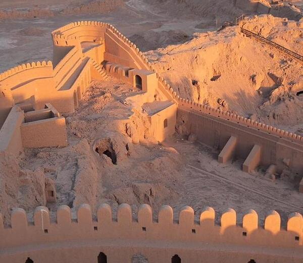 عکس ارگ کلاه فرنگی