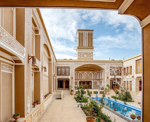 عکس عمارت کلاه فرنگی بندرعباس