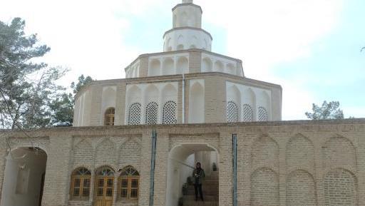 عکس از ارگ کلاه فرنگی بیرجند
