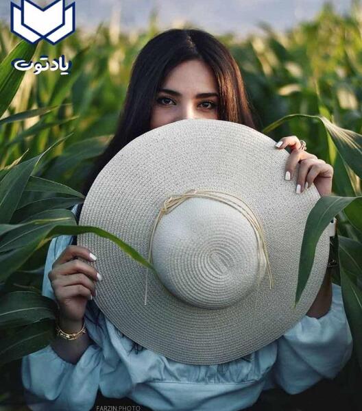 ژست عکس با کلاه باکت