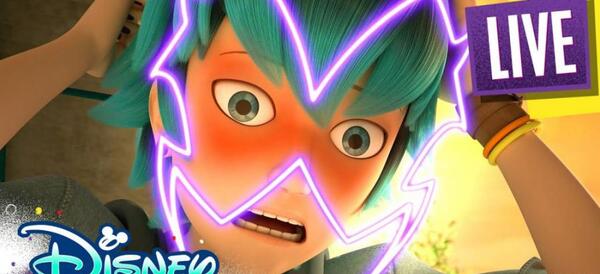 عکس لوکا تو دختر کفشدوزکی