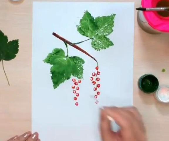 عکس ایده نقاشی با برگ درخت