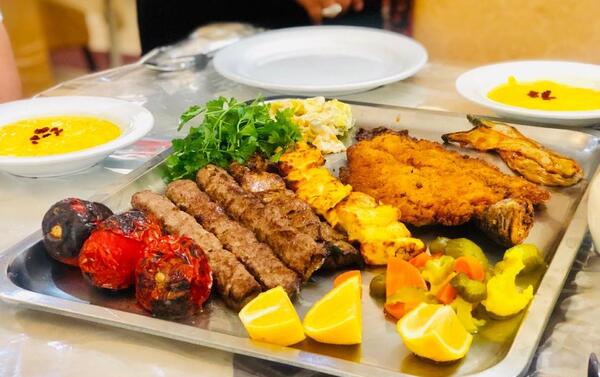عکس از رستوران شب نشین اصفهان