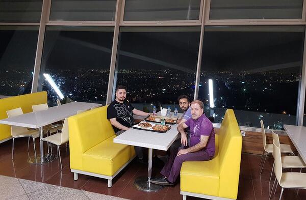 عکس رستوران های برج میلاد