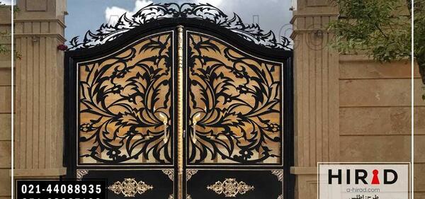 عکس درب حیاط ویلایی